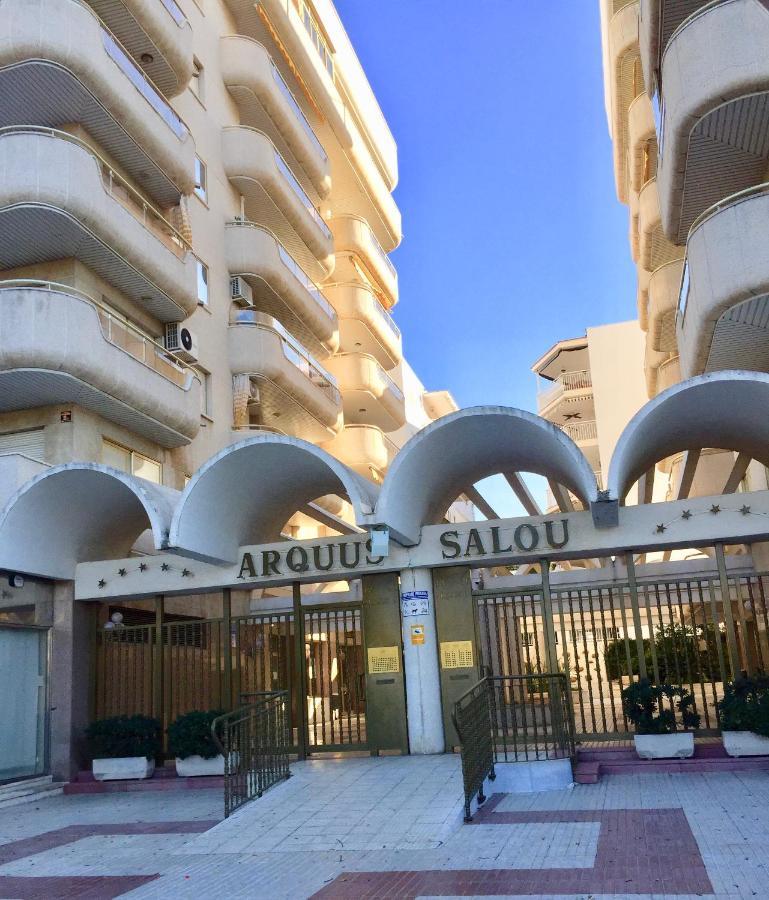 Apartment 47 Салоу Екстериор снимка